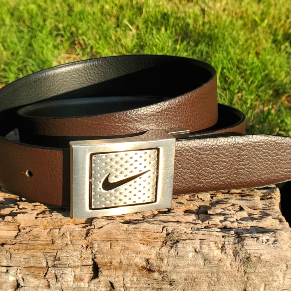 🎁 Nike Men's Golf Belt Reversible Buckle and Belt
